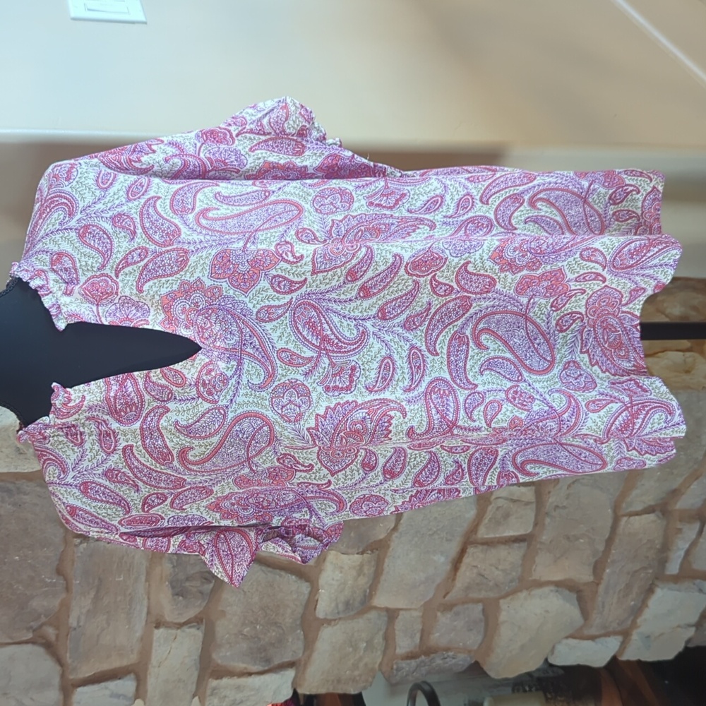 NWOT JJill lightweight flutter sleeve blouse